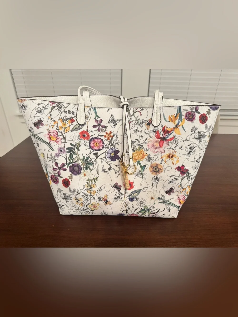 Cape Cod Tote with Matching Crossbody Insert
